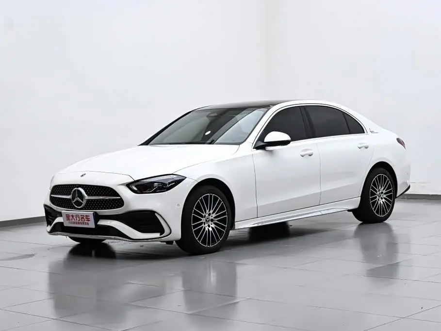 Mercedes-Benz C-Class 2025 — Фото 2/20