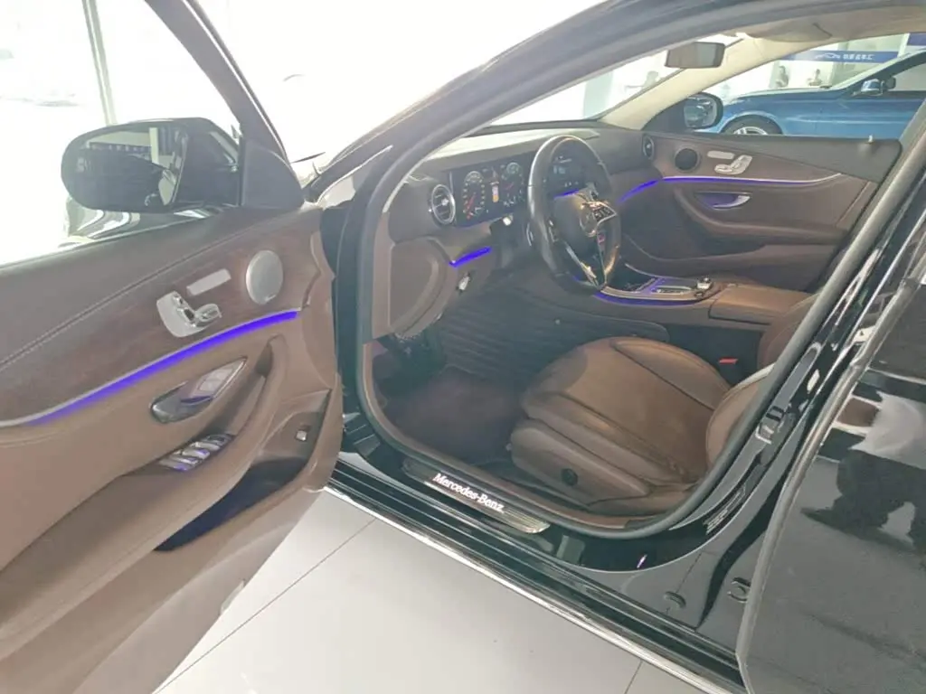Mercedes-Benz E-Class 2021 — Şəkil 16/20