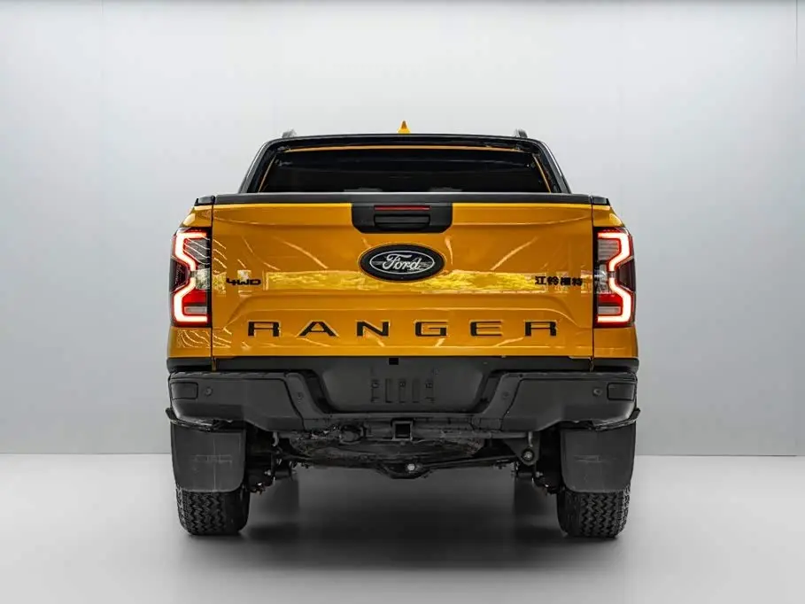 Ford Ranger 2023 — Фото 6/20