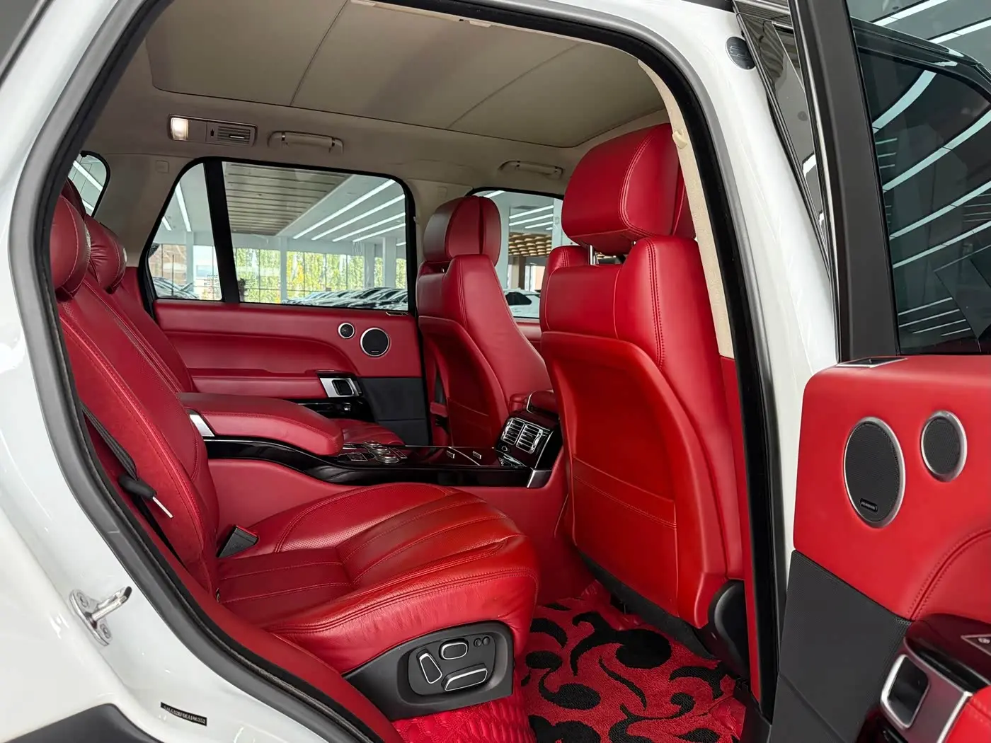 Land Rover Range Rover 2016 — Фото 14/19