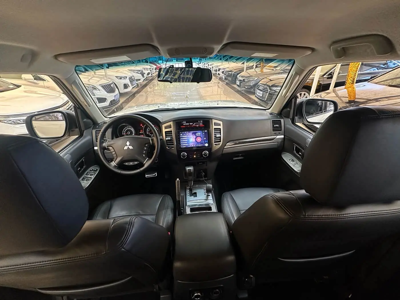 Mitsubishi Pajero 2020 — Şəkil 9/9