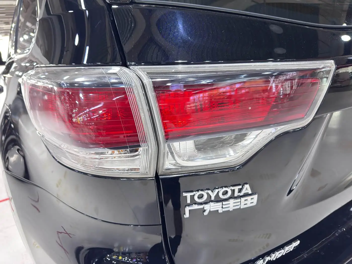 Toyota Highlander 2016 — Фото 20/20