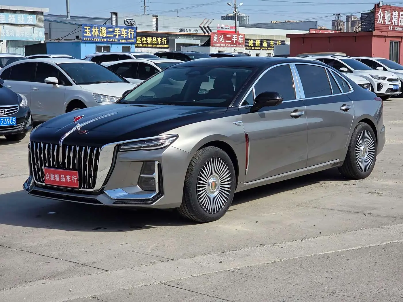 Hongqi H5 2023 — Фото 1/9