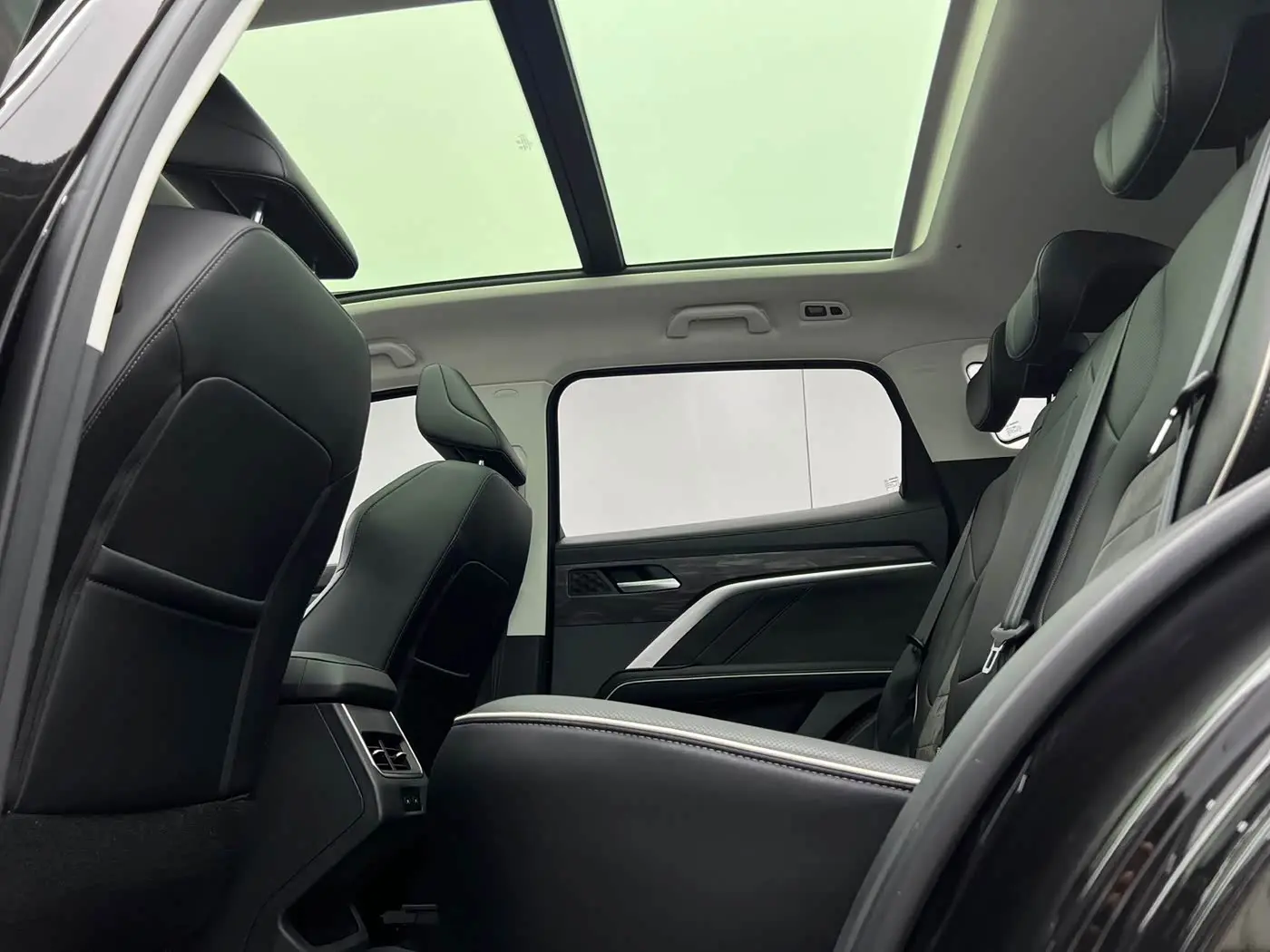 Haval H6 2023 — Фото 8/20