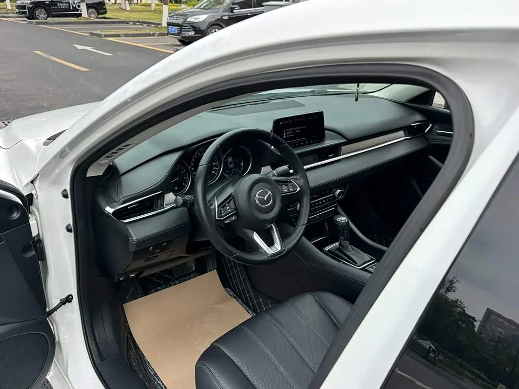 Mazda Atenza 2021 — Photo 6/20
