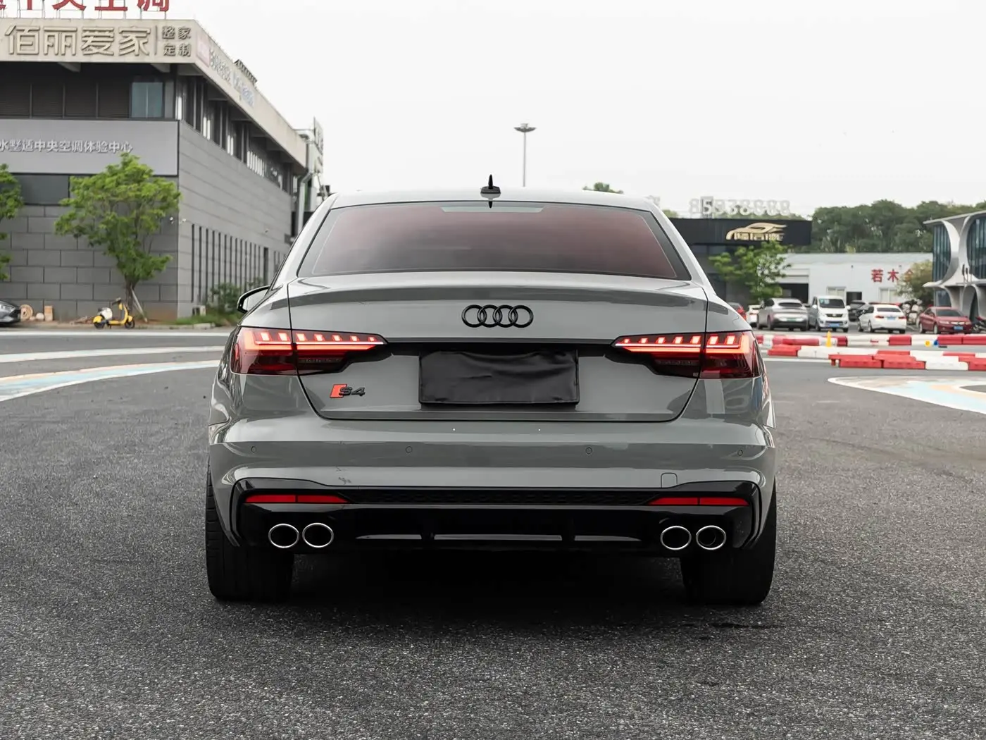 Audi S4 2021 — Фото 3/9