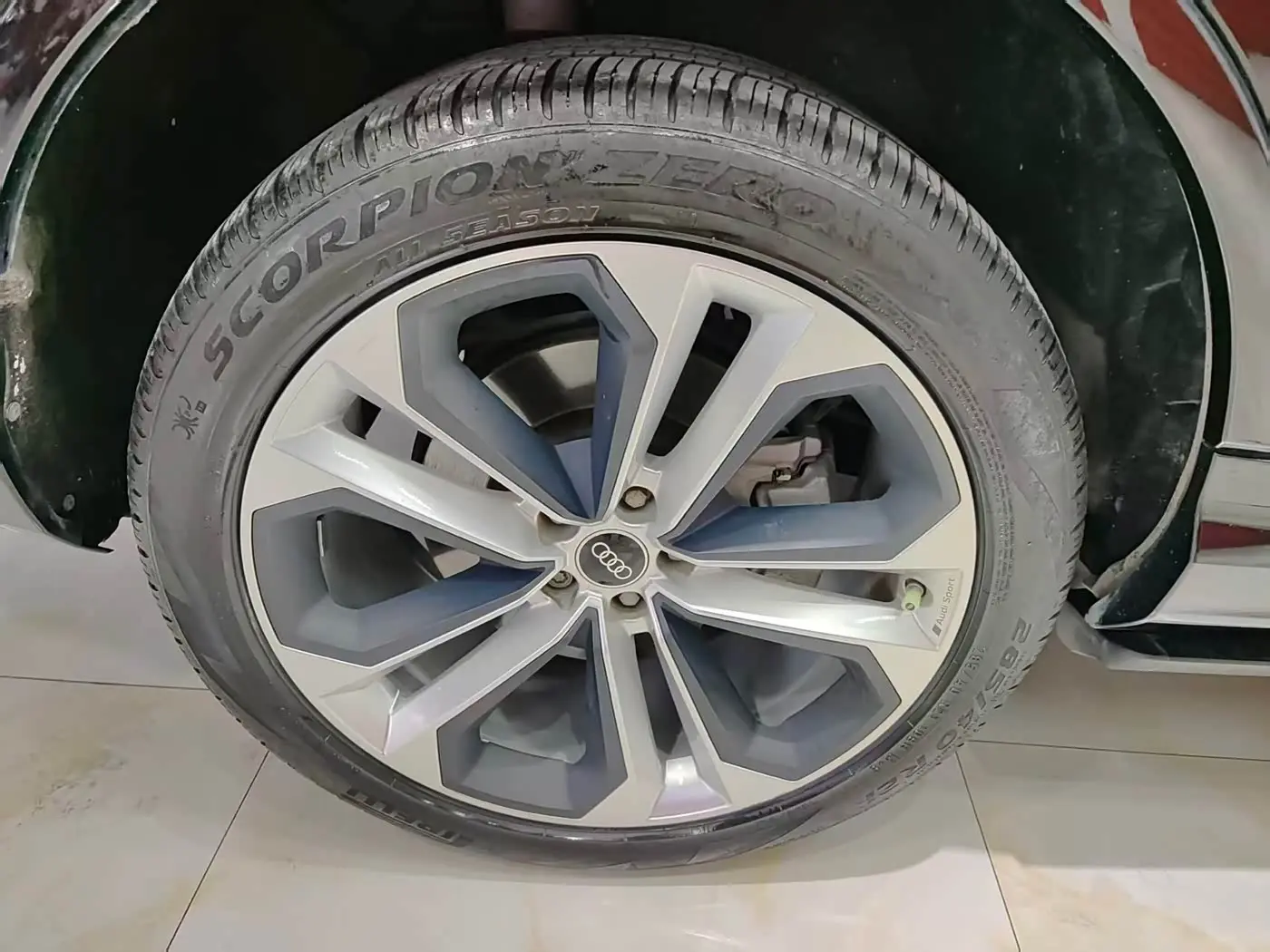 Audi Q7 2021 — Photo 10/20