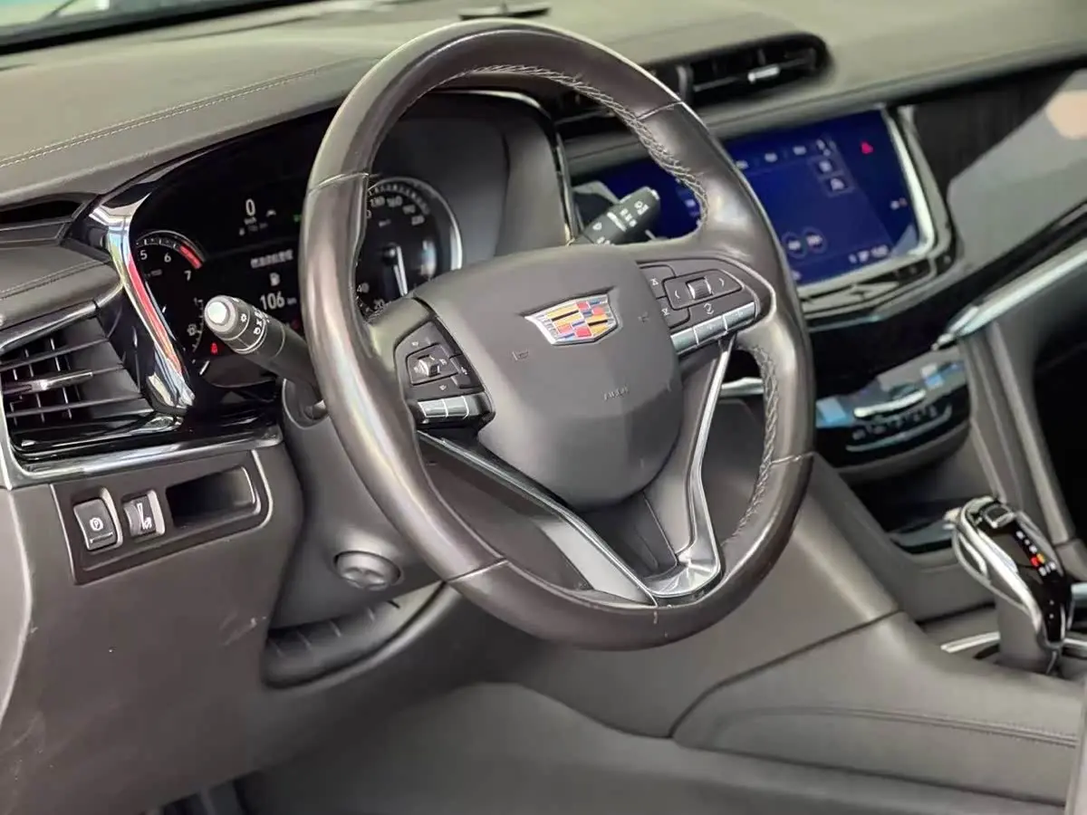 Cadillac XT6 2021 — Photo 9/14