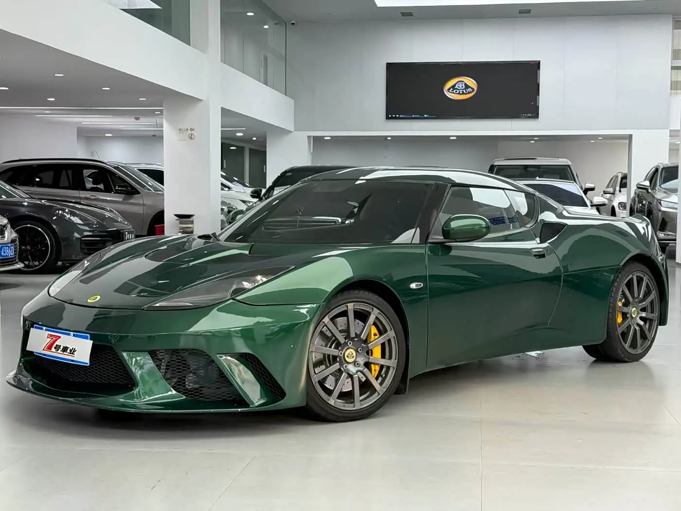 Lotus Cars Evora 2022 — Фото 1/9