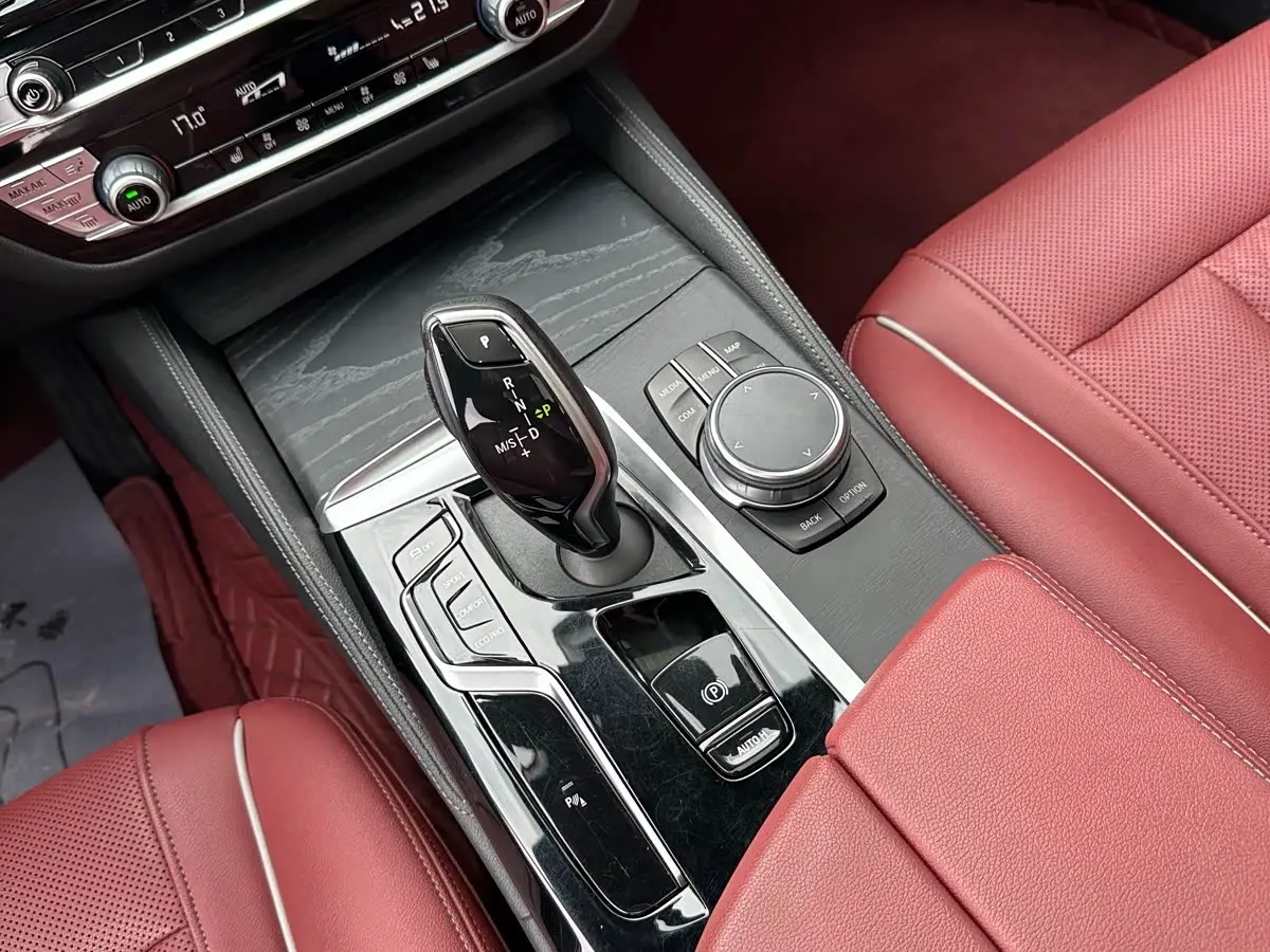 BMW 5 Series 2022 — Фото 20/20