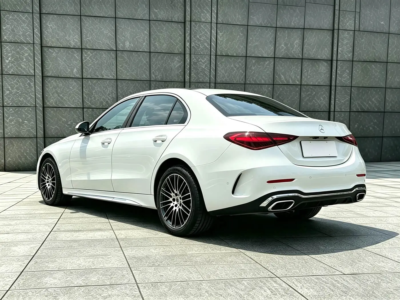 Mercedes-Benz C-Class 2026 — Фото 14/17
