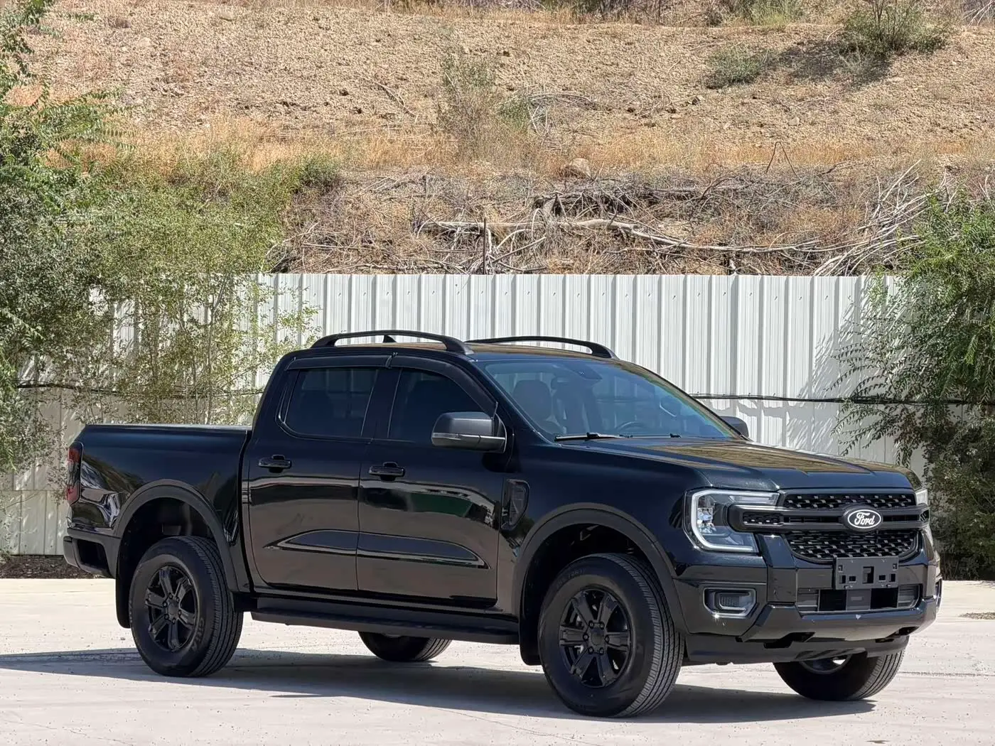 Ford Ranger 2024 — Photo 3/9