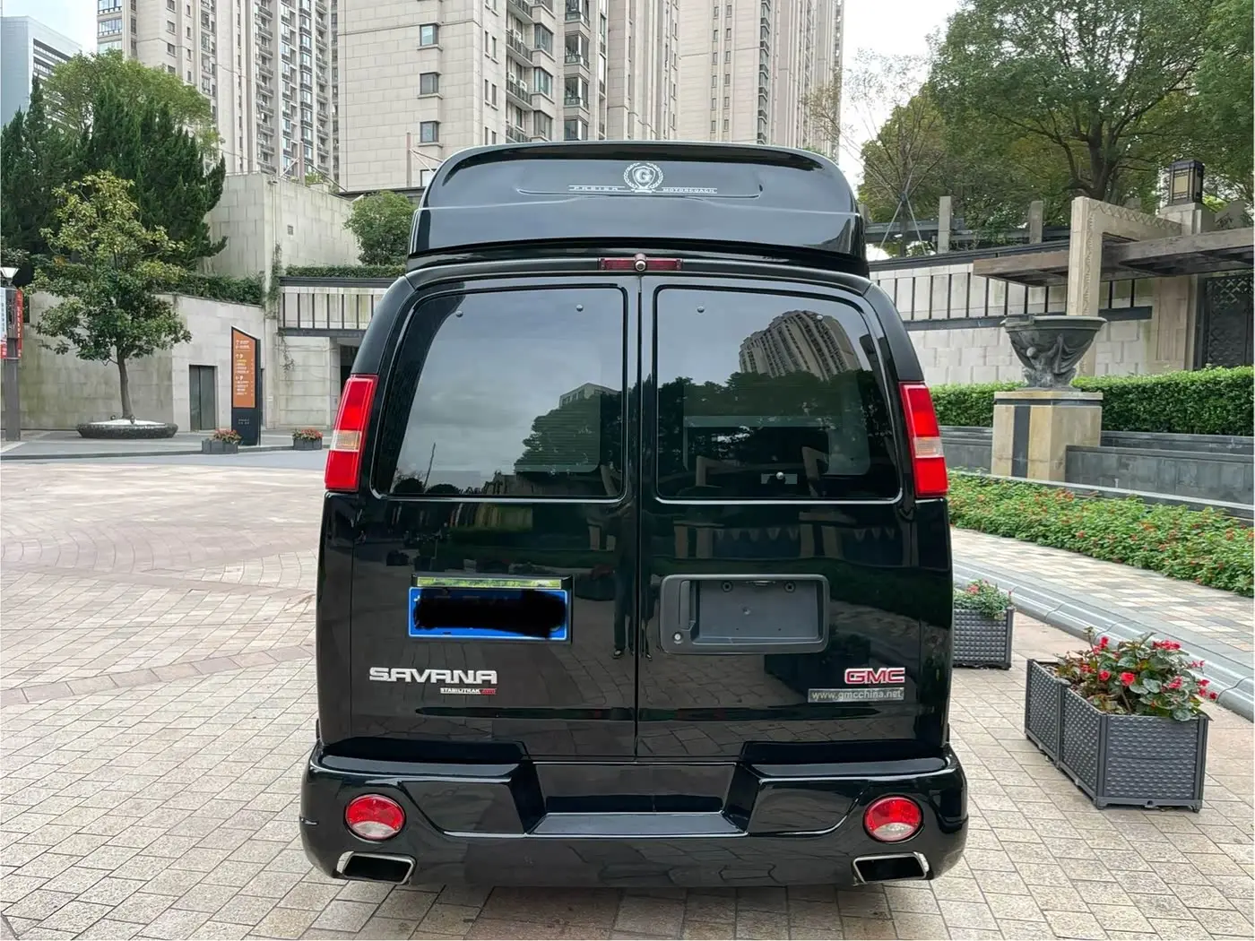 GMC Savana 2015 — Фото 6/16