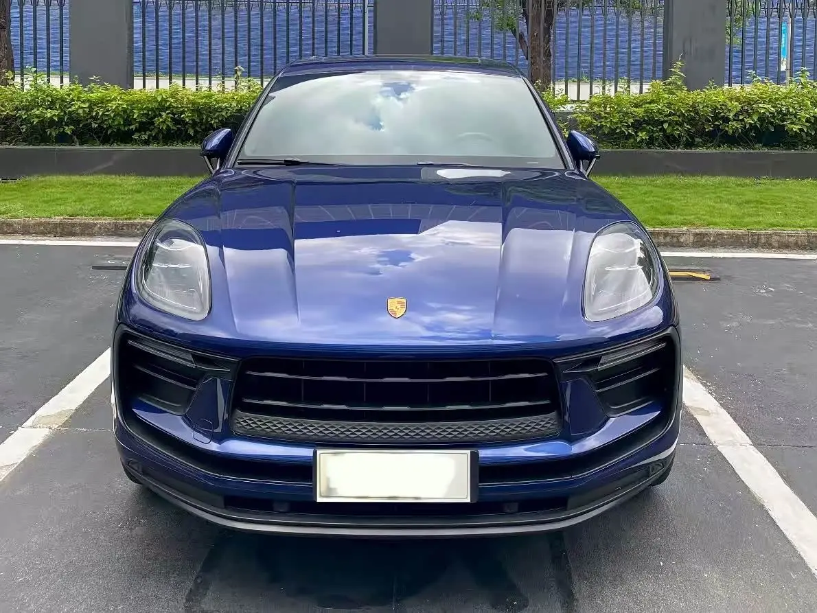 Porsche Macan 2022 — Фото 1/4