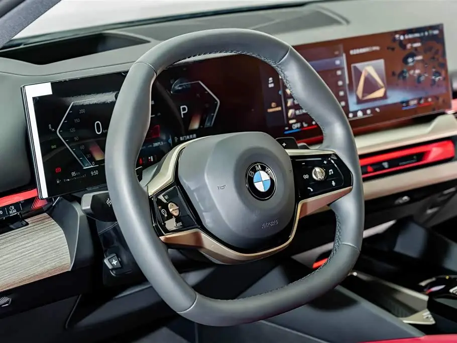 BMW 5 Series 2025 — Photo 12/20