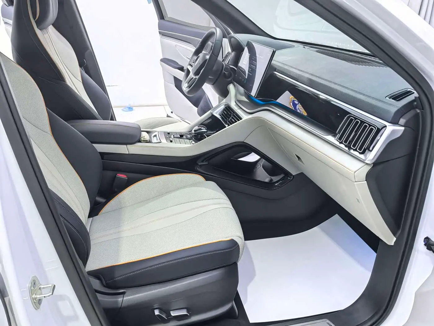 BYD Song PLUS PHEV 2023 — Şəkil 6/16