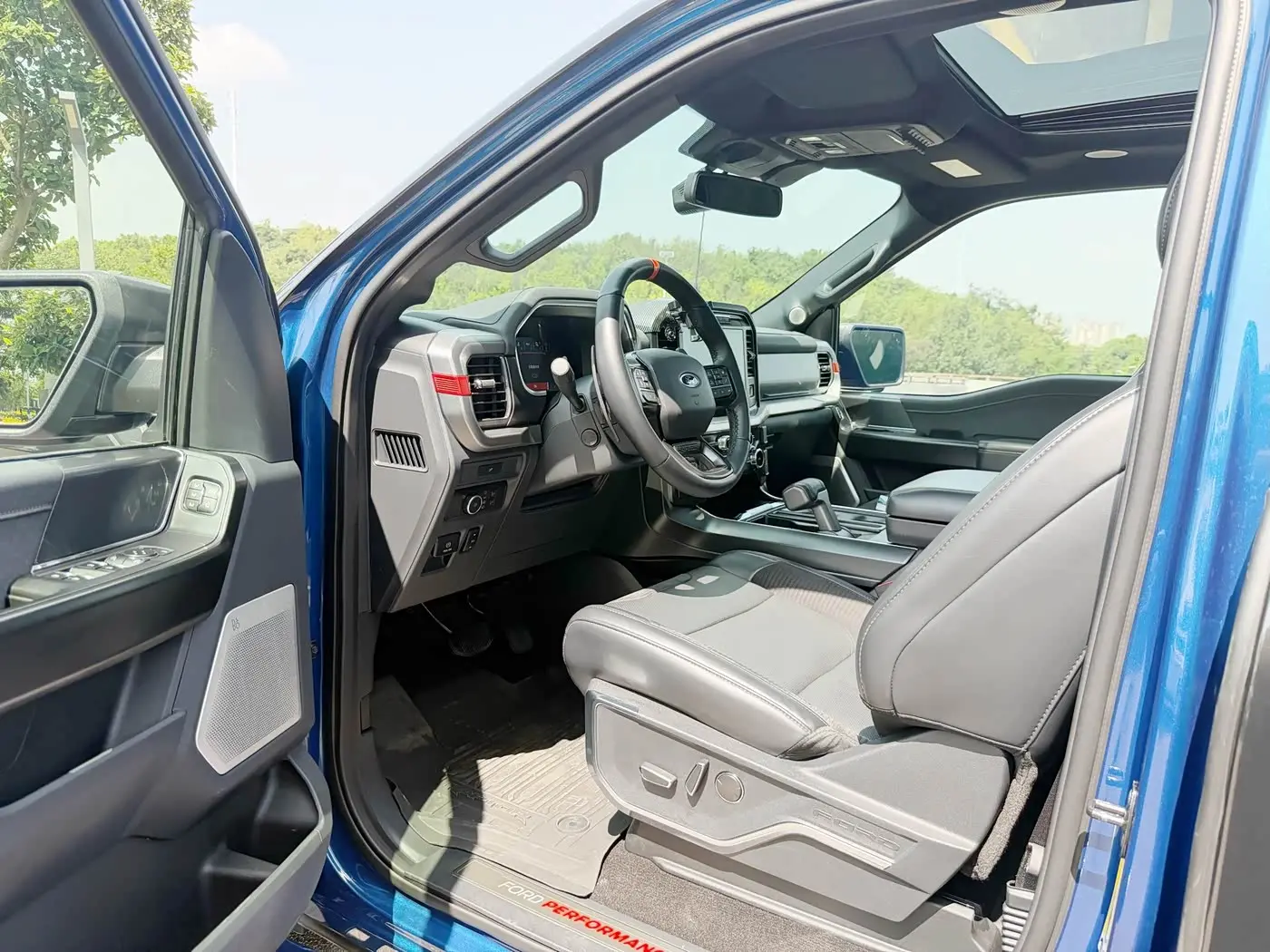 Ford F-150 Raptor 2023 — Şəkil 4/20