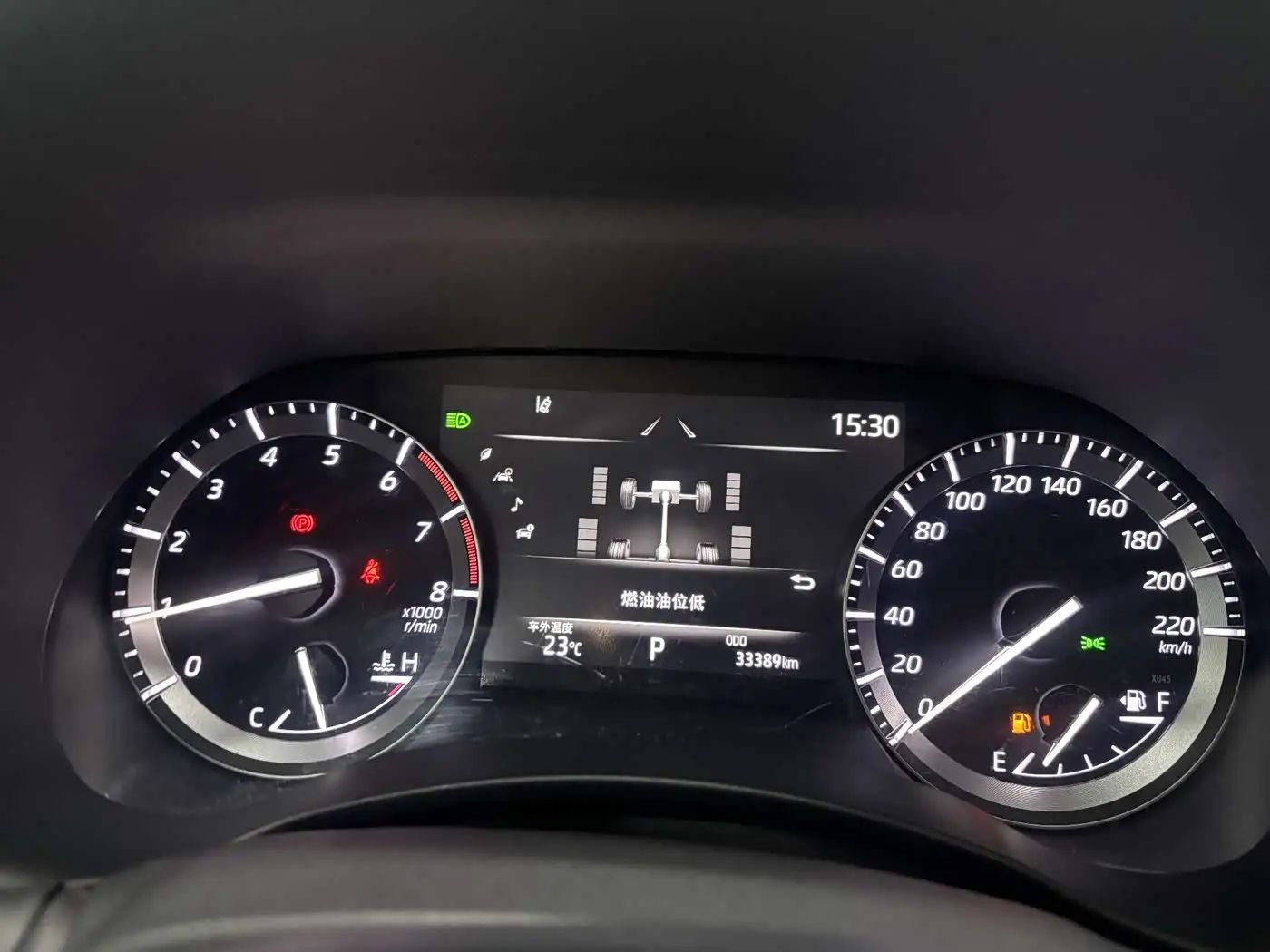 Toyota Highlander 2024 — ფოტო 14/20