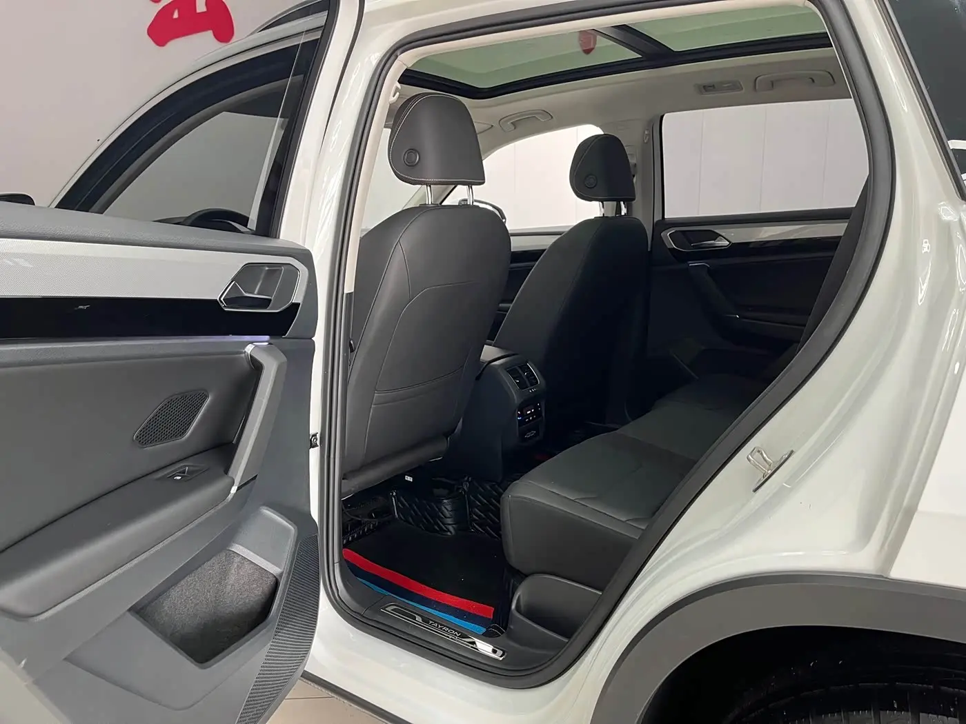 Volkswagen Tayron 2022 — Photo 8/20