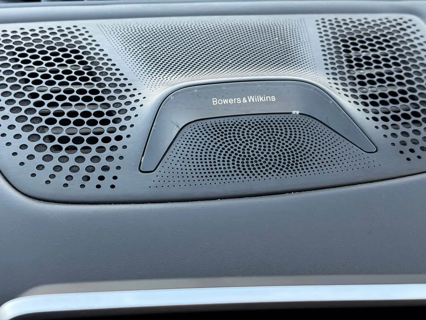 BMW 7 Series 2016 — Photo 19/20
