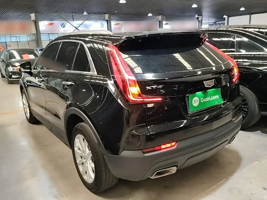 Cadillac XT4 2022 — Фото 5/20