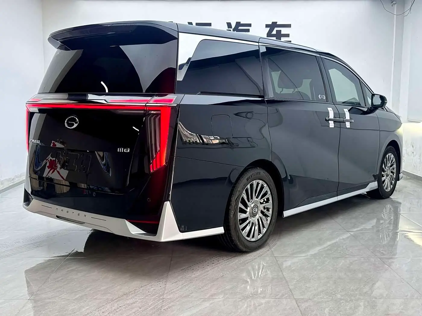GAC Trumpchi Trumpchi M8 2024 — Фото 17/17