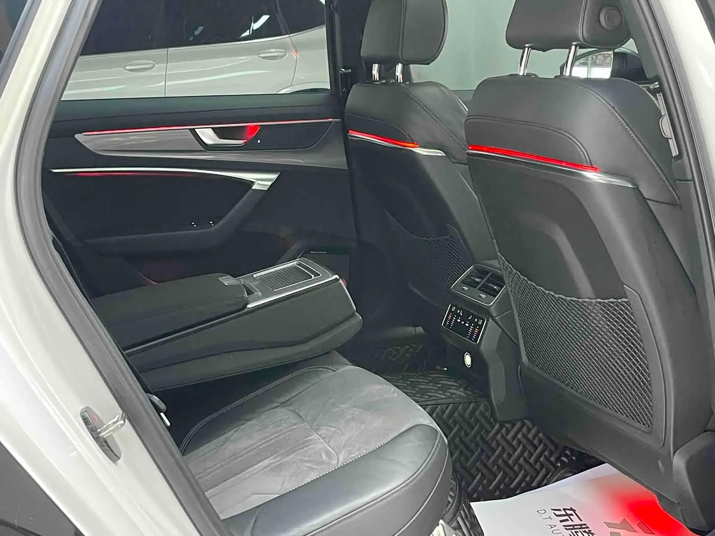 Audi A6L 2019 — Фото 17/20