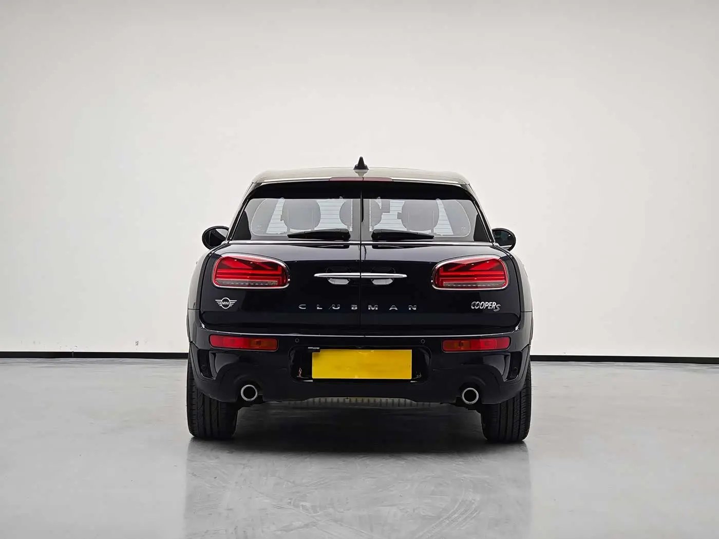 MINI CLUBMAN 2021 — Фото 5/19