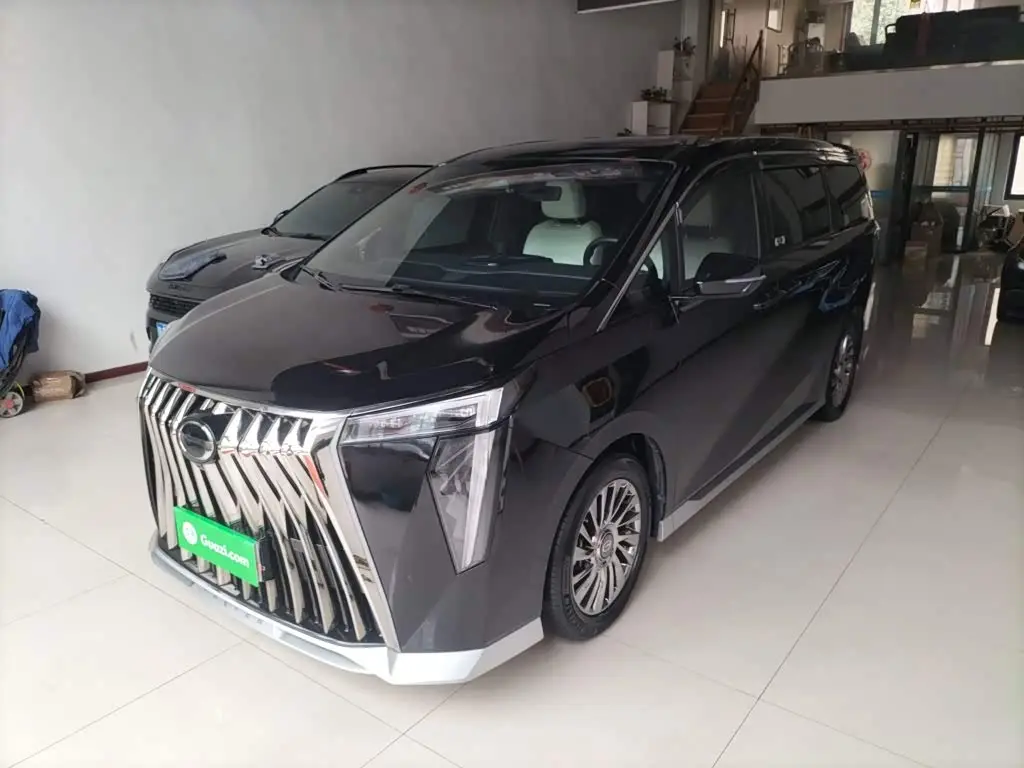 GAC Trumpchi Trumpchi M8 2023 — Photo 2/20