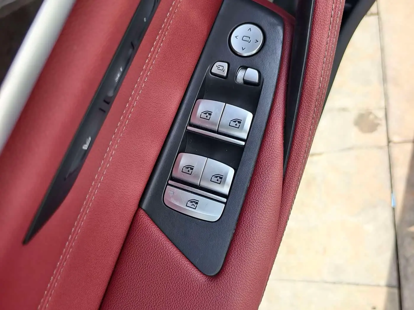 BMW 5 Series 2021 — Фото 10/15