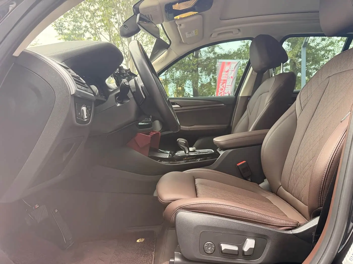 BMW X3 2022 — Photo 15/20