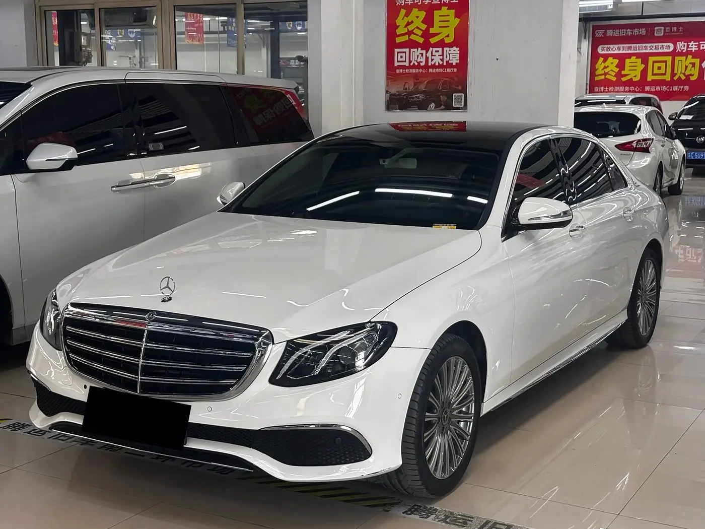 Mercedes-Benz E-Class 2019 — Фото 1/11