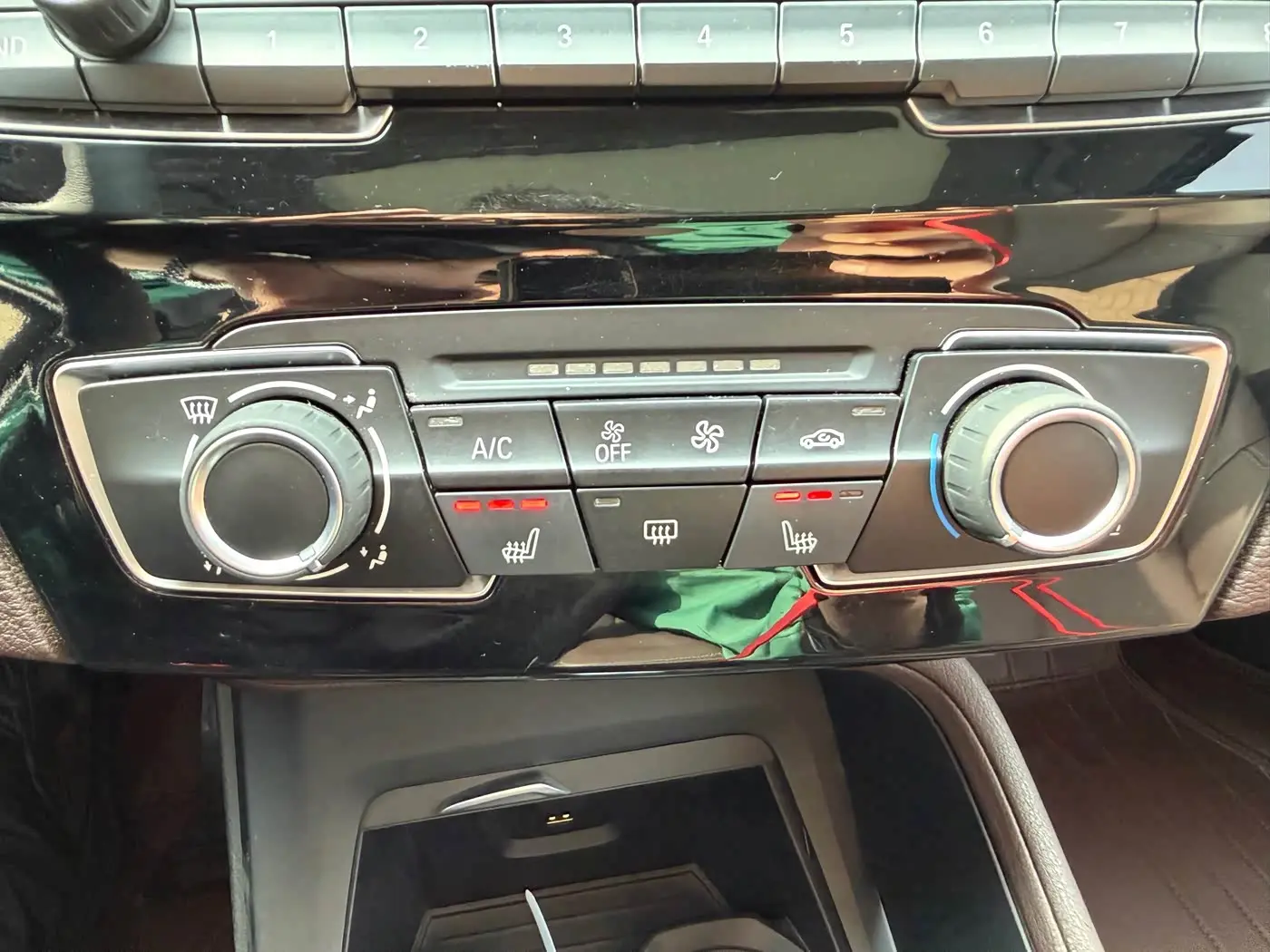 BMW X1 2021 — Photo 14/20