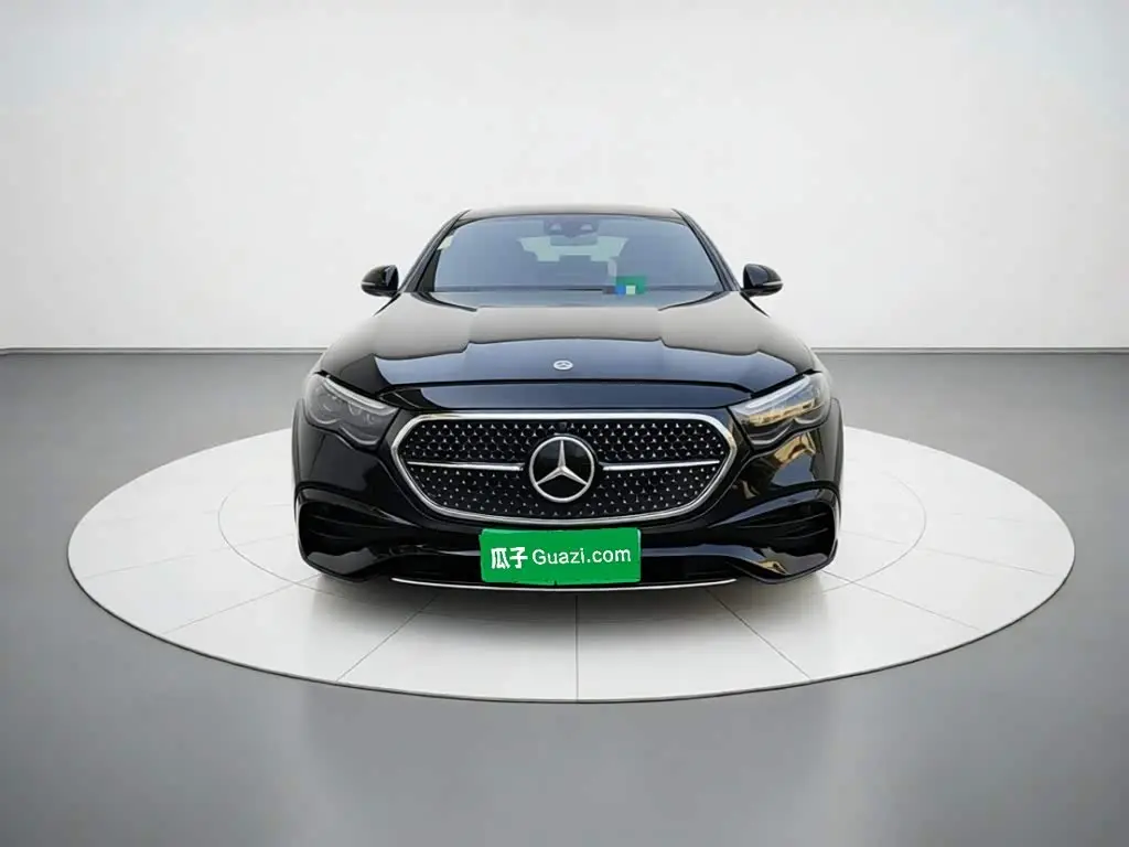 Mercedes-Benz E-Class 2025 — Фото 2/20