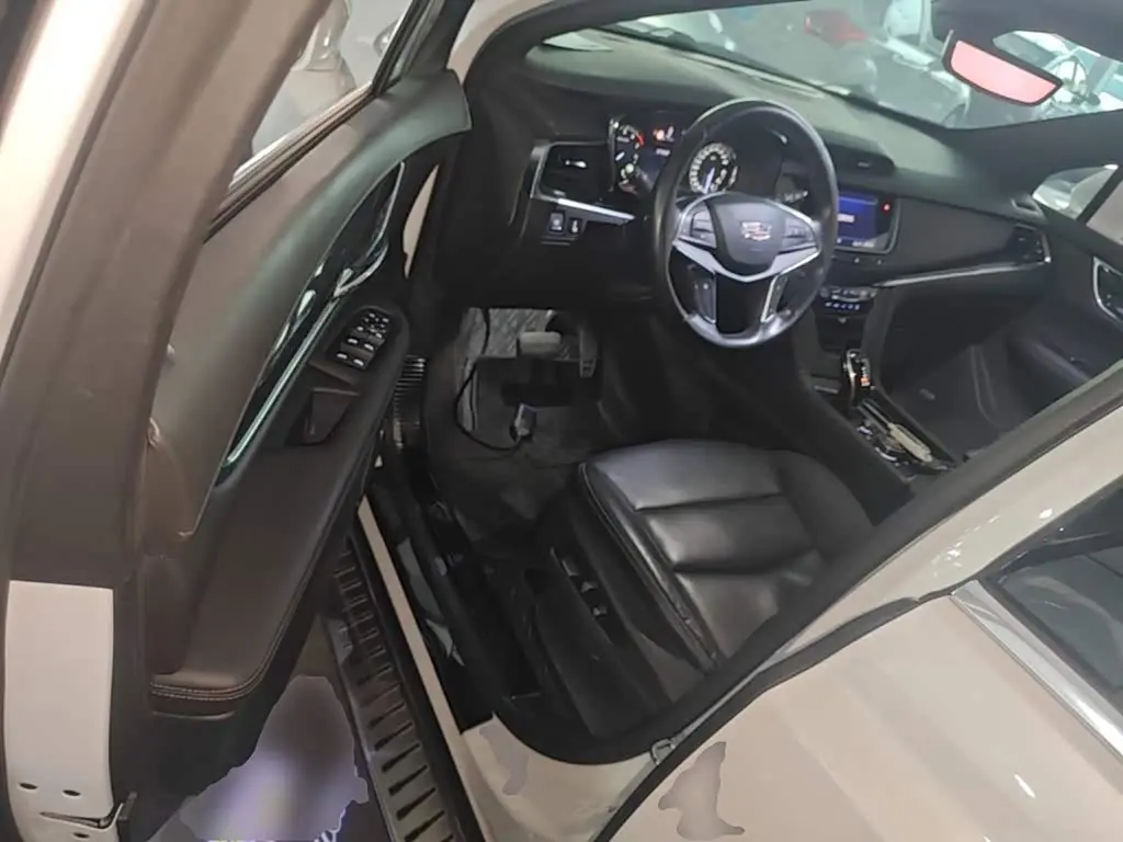 Cadillac XT5 2019 — Фото 15/19