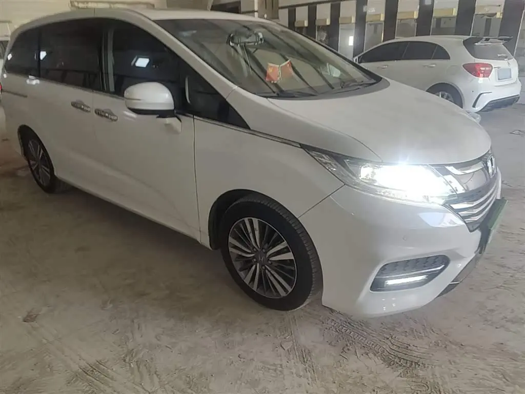Honda Odyssey 2019 — Photo 4/20