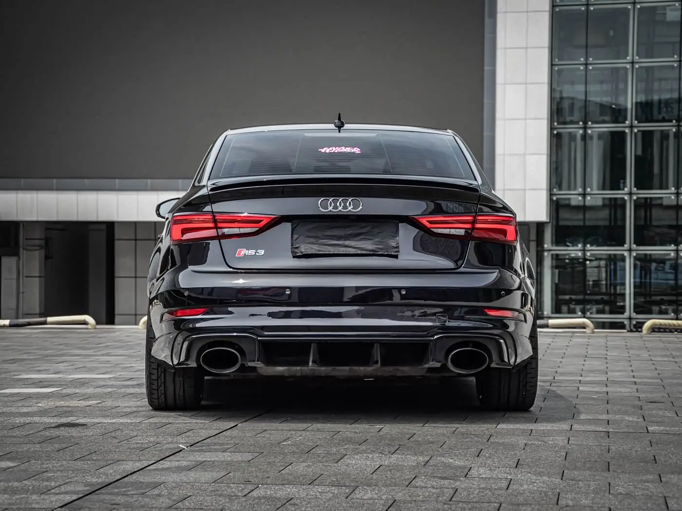 Audi RS 3 2019 — Фото 6/20