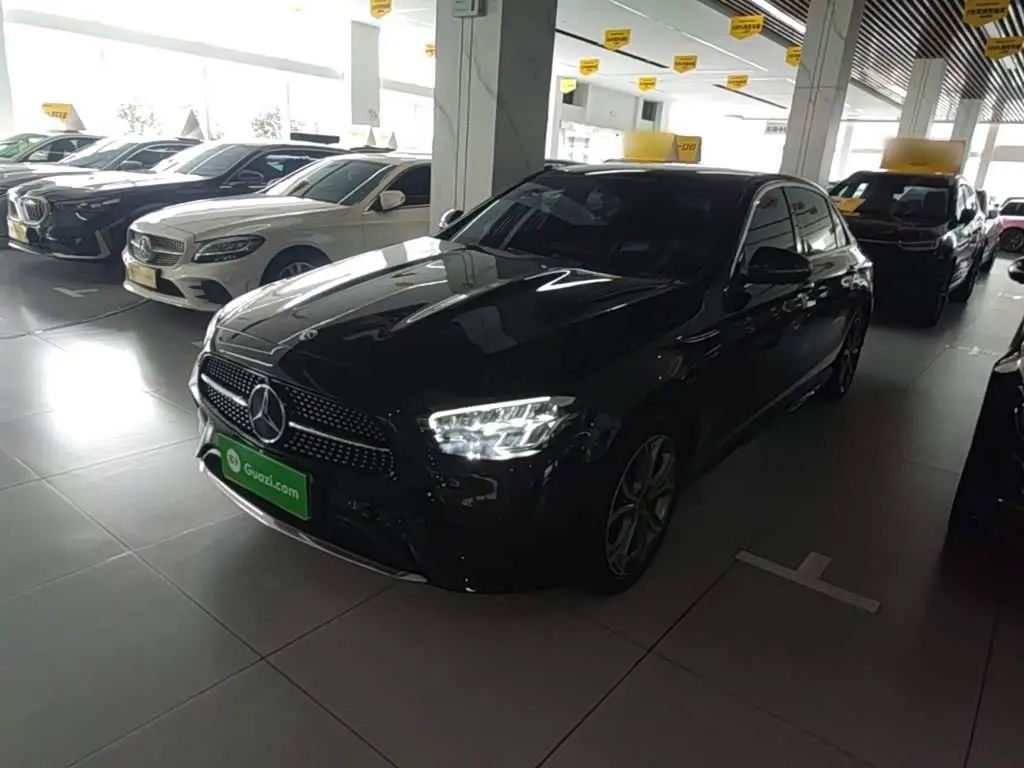 Mercedes-Benz E-Class, 2022