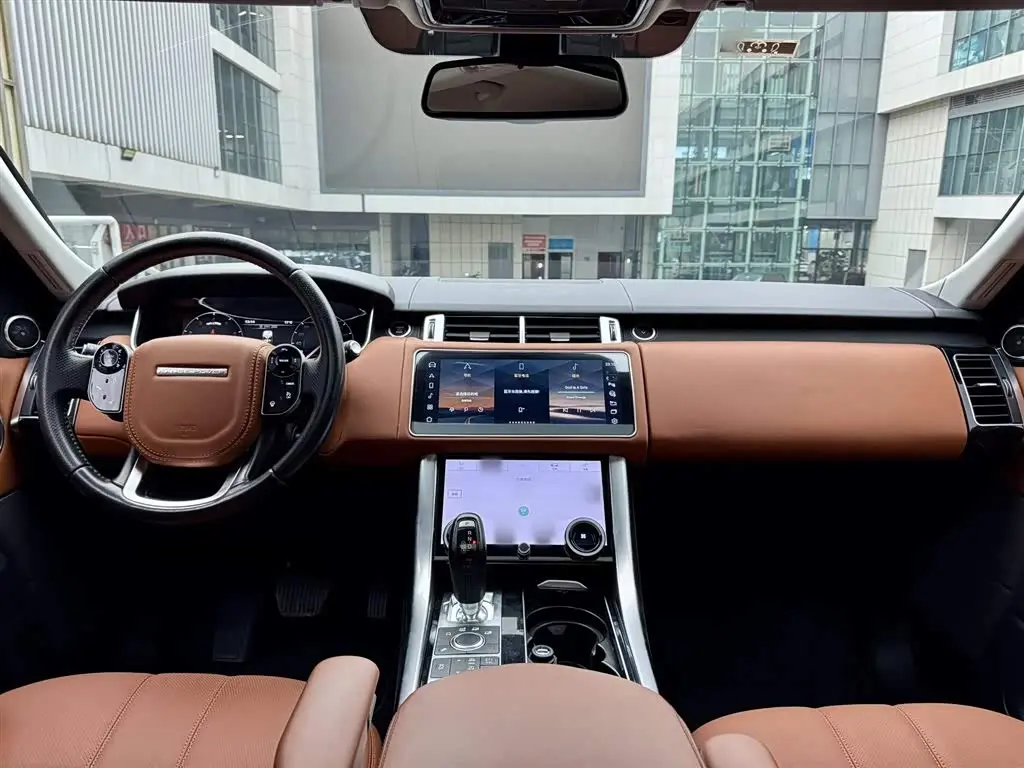 Land Rover Range Rover Sport 2016 — ფოტო 17/20