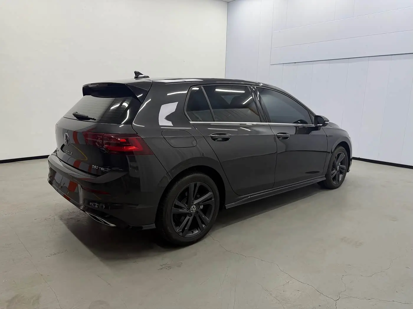 Volkswagen Golf 2022 — Photo 5/10