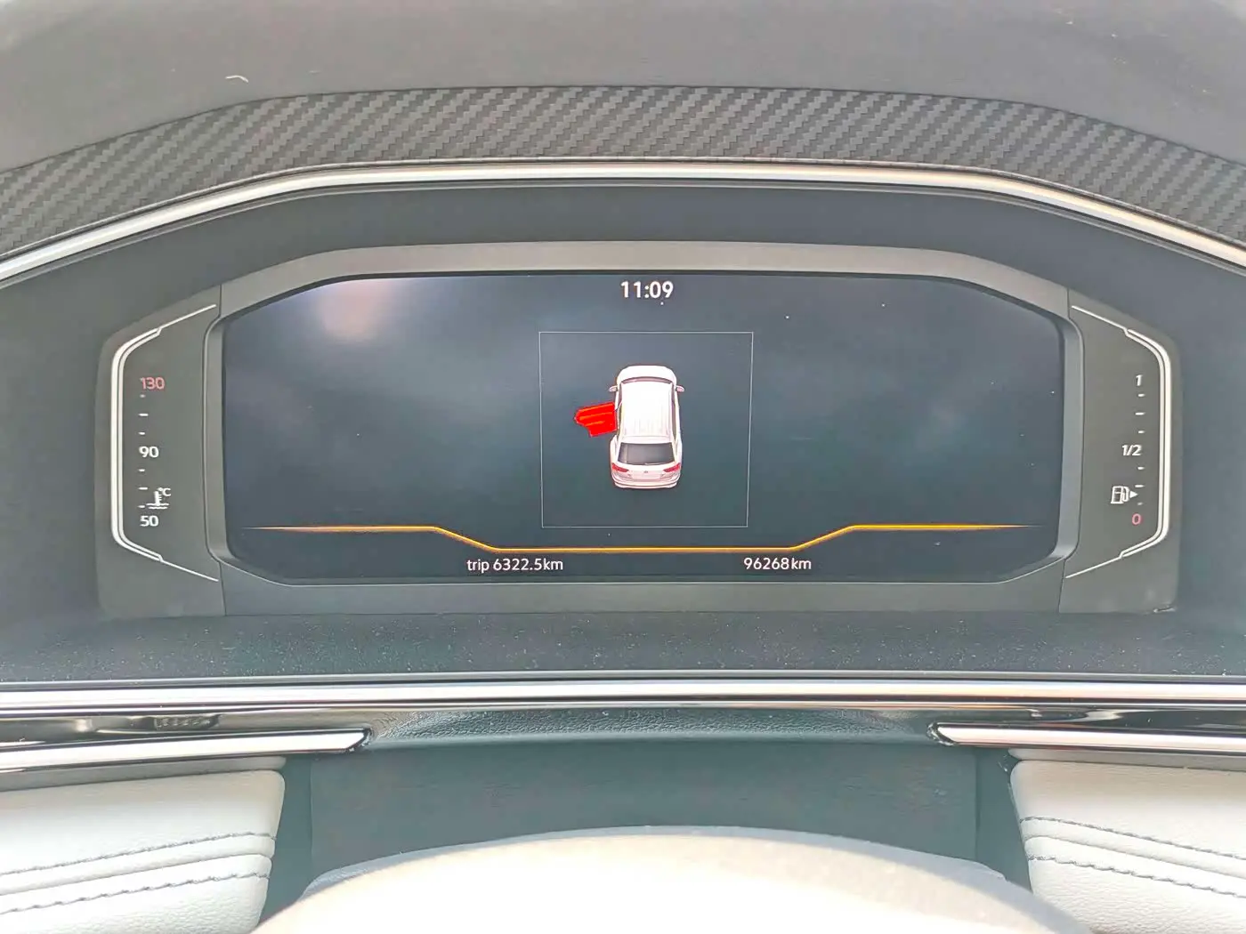 Volkswagen Tiguan L 2023 — Фото 6/9