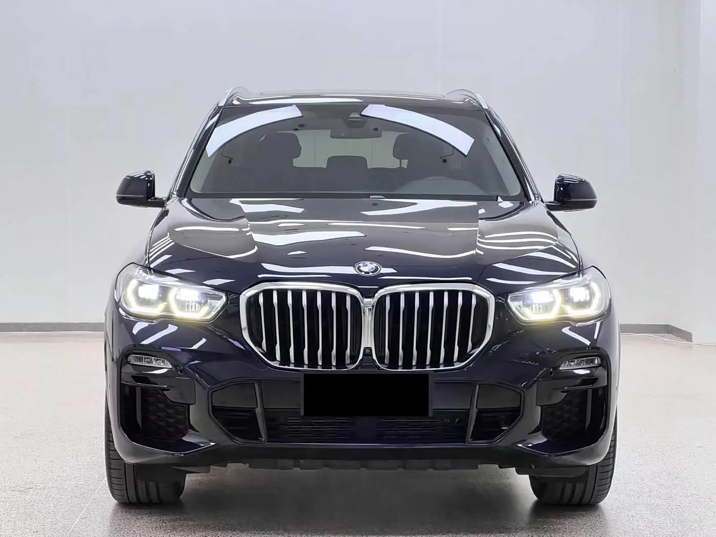 BMW X5 2020 — Photo 2/20