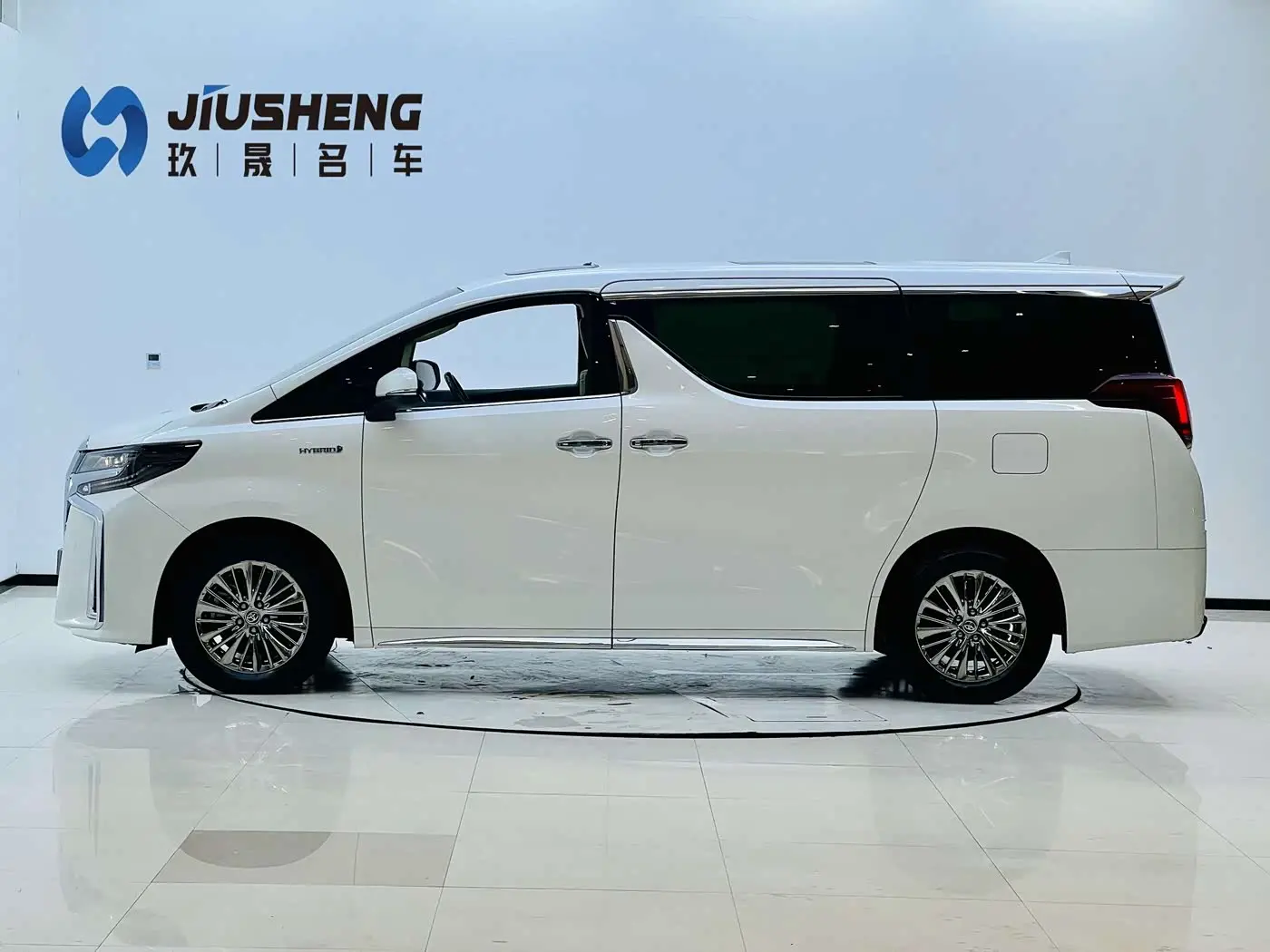 Toyota Alphard 2022 — Photo 3/20