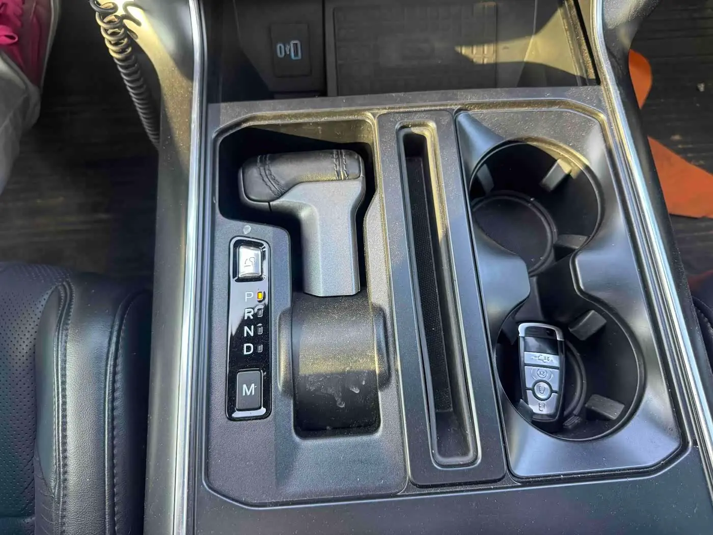Ford F-150 Raptor 2023 — Şəkil 14/15