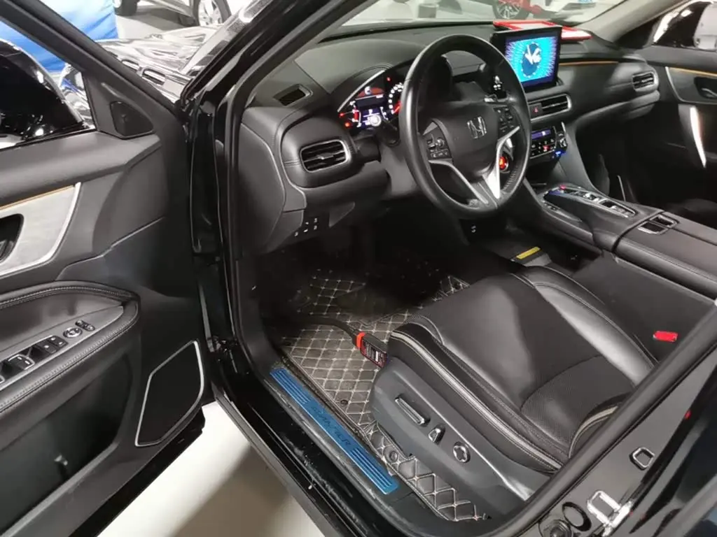 Honda Avancier 2025 — Photo 16/20