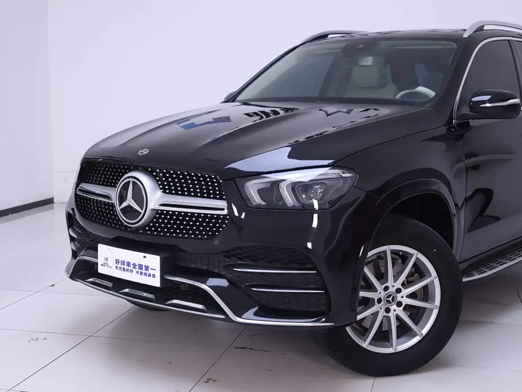 Mercedes-Benz GLE 2019 — Photo 3/20