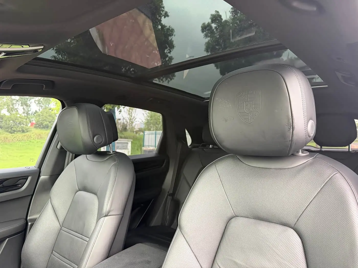 Porsche Cayenne 2020 — Photo 13/19