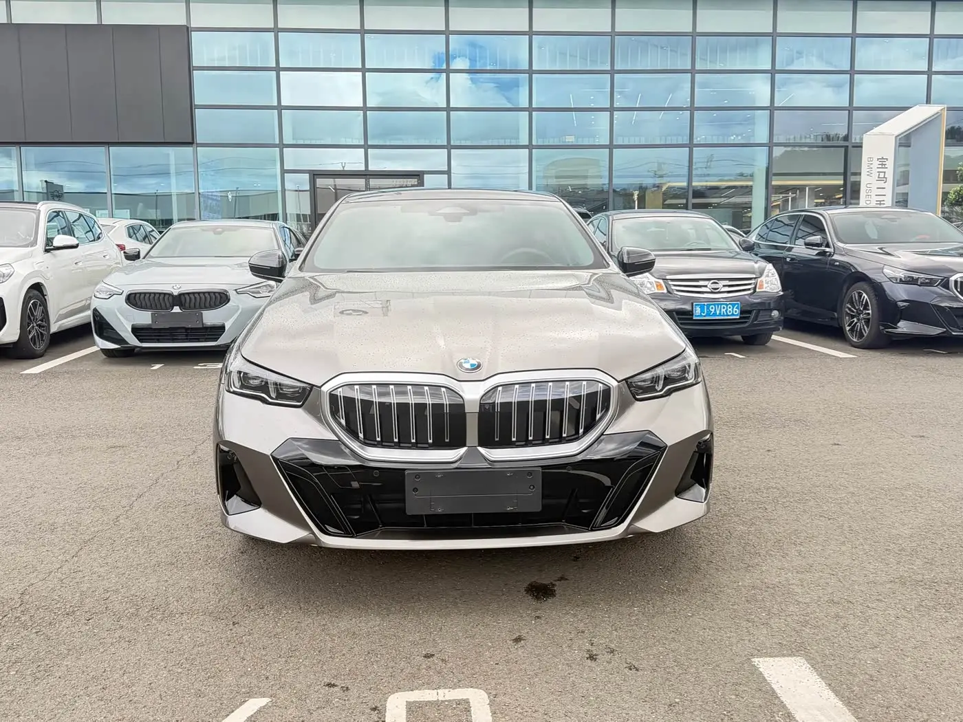 BMW 5 Series 2026 — Photo 3/17