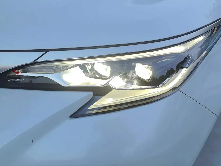 Toyota Sienna 2024 — Photo 5/16