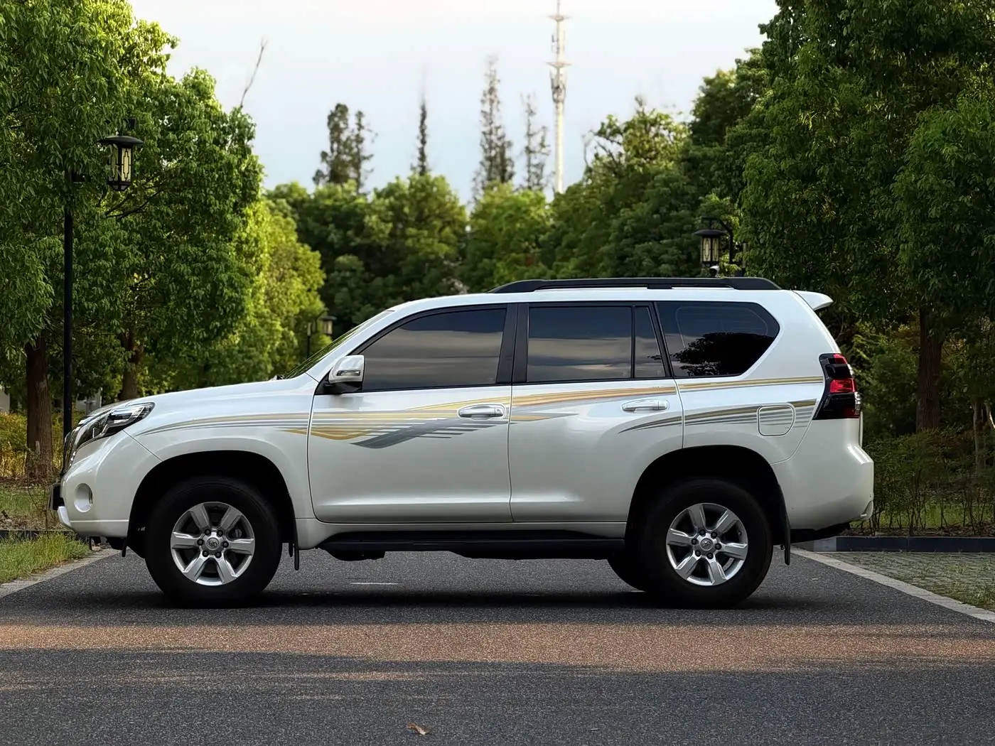 Toyota Prado 2017 — Фото 19/20